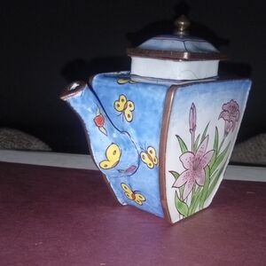 KEVIN.MURPHY Floral Ceramic Teapot in Pink, Blue & Green